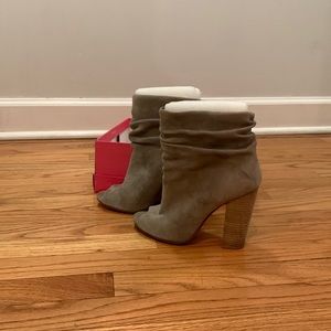 Kristin Cavallari / Chinese Laundry Heeled Booties